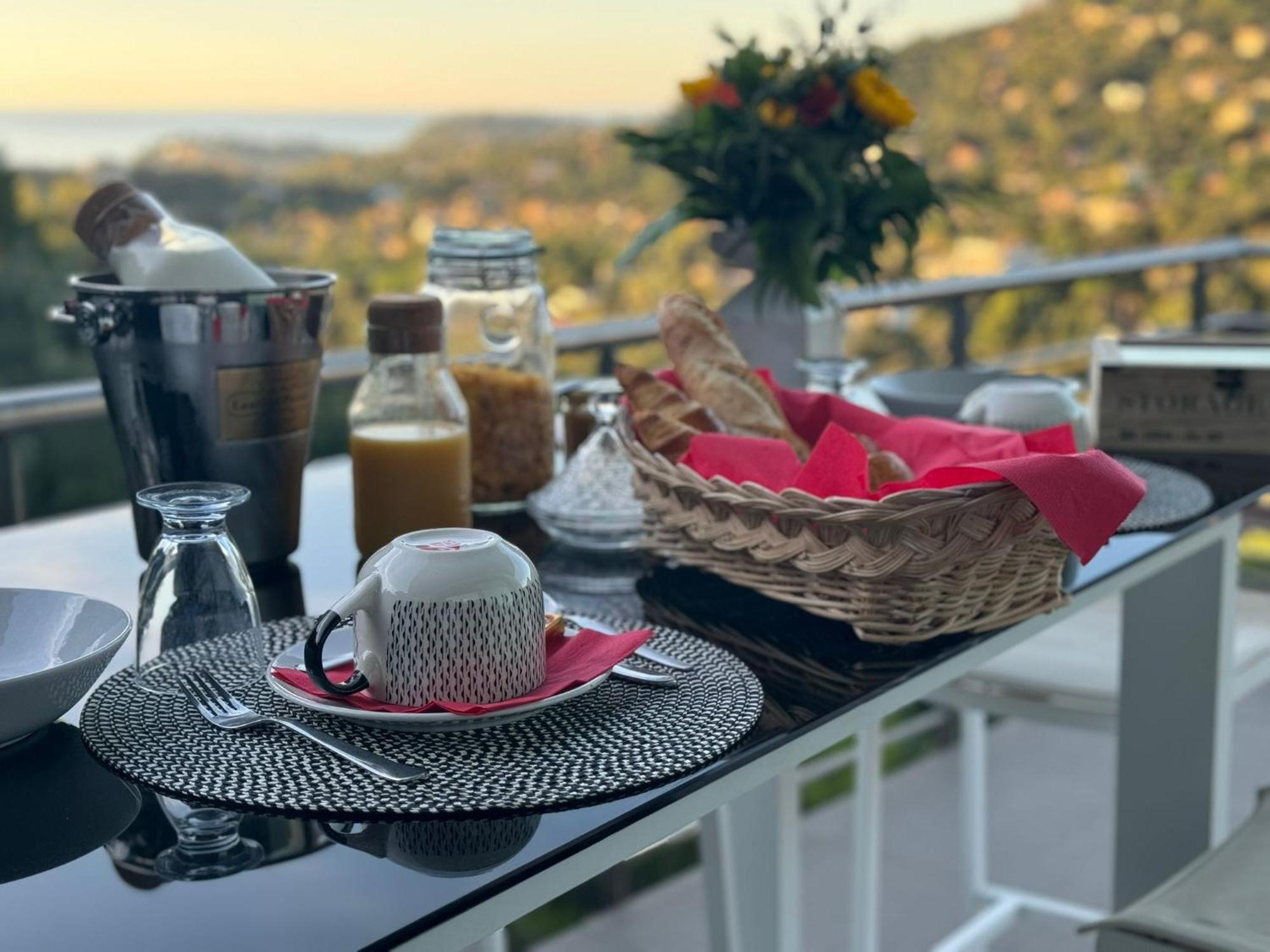 Villa Hirondelles 35 Cavalaire-sur-Mer Dış mekan fotoğraf